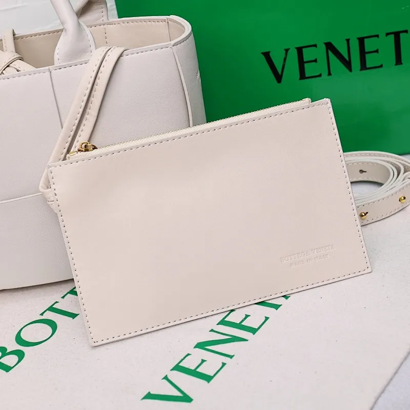 All Categories Official Website "Brand Women's Bags" Women's Bags 💙 BV 2025 Official Website New BV Crossbody Bag